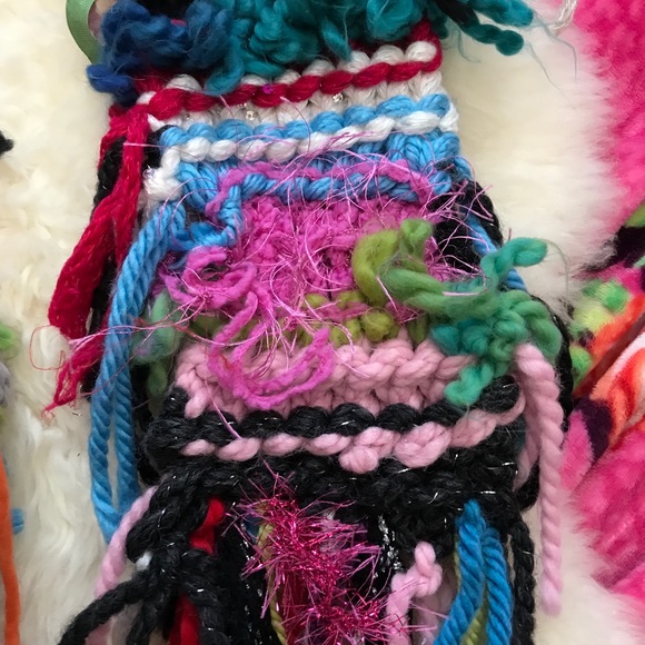 Unique hand knit scarf. One if a kind New - Picture 3 of 6